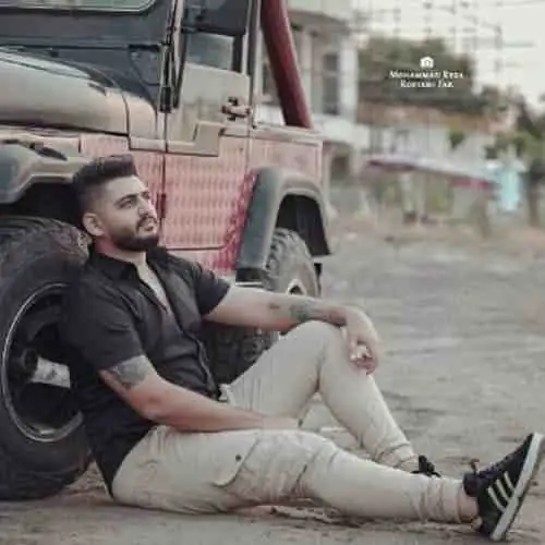 پشت سر حرف زدن